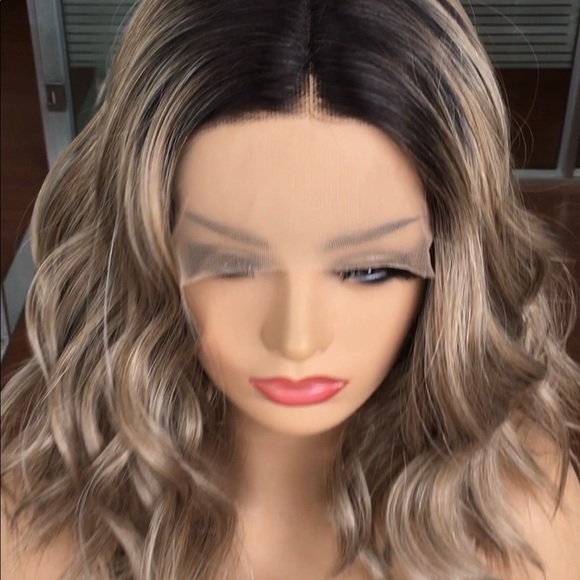 Black and ombré gold synthetic wig for women , cosplay . - Picture 2 of 5